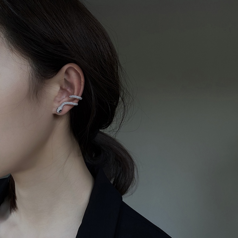 Anting Bentuk Ular Bahan Zirkon Untuk Aksesoris