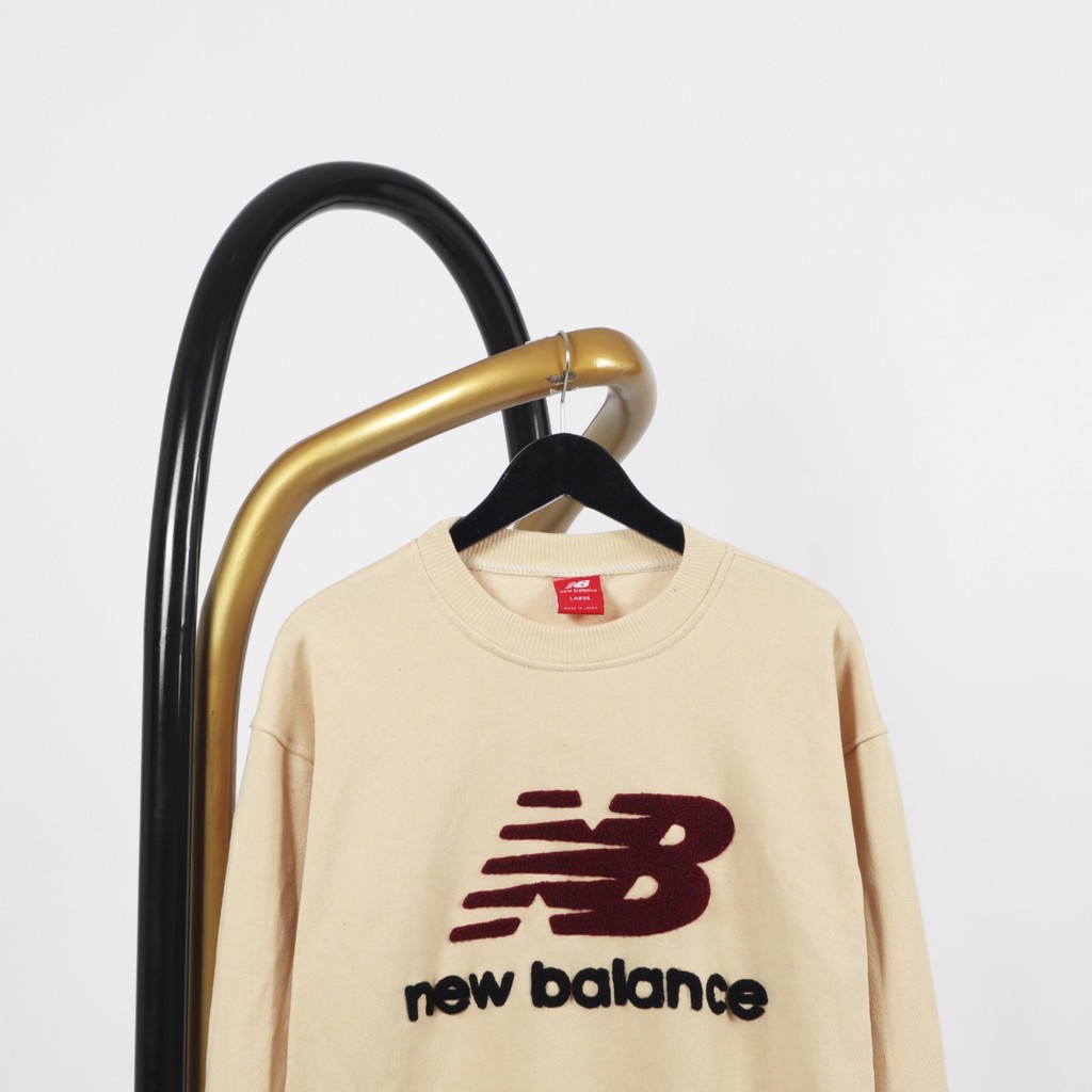 JAKET SWEATER CREWNECK NB EMBROIDERY SIMPLE UNISEX GOOD QUALITY