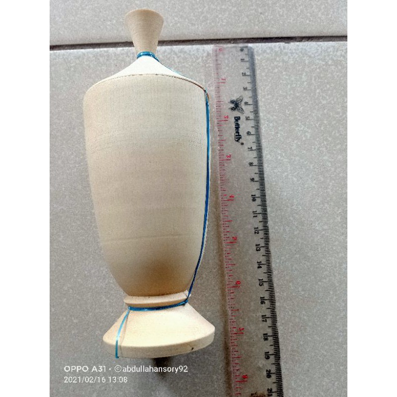 Gelas pasak bumi besar