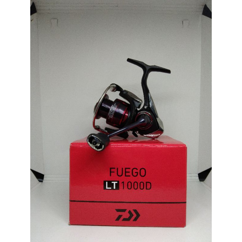 Reel Daiwa Fuego LT 1000D power handle
