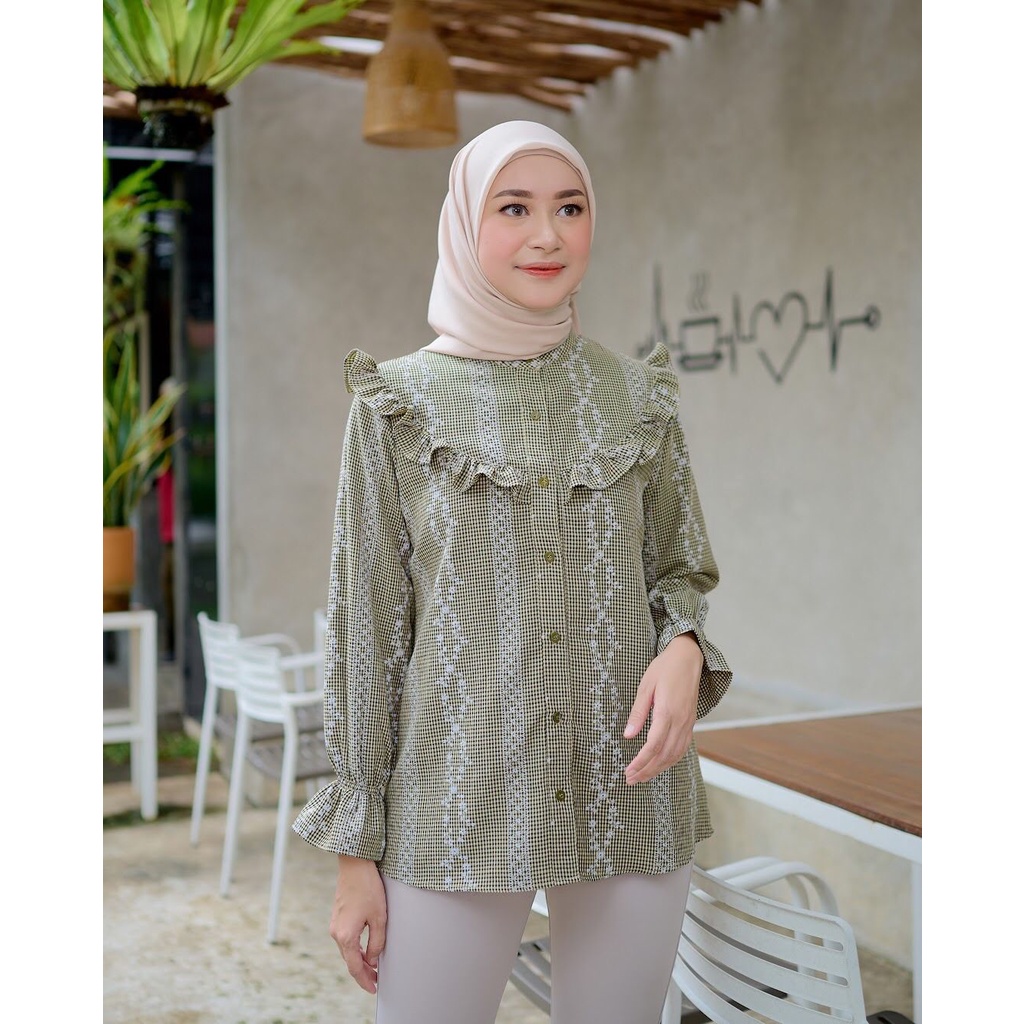 LESSIE BLOUSE