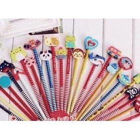 

PENSIL DENGAN PENGHAPUS ANEKA GAMBAR KARTUN