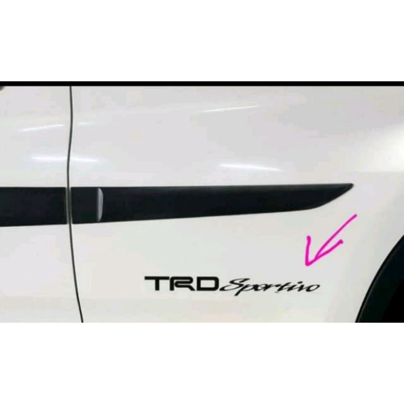 Stiker TRD sportivo Mobil Luxio 2018-2019