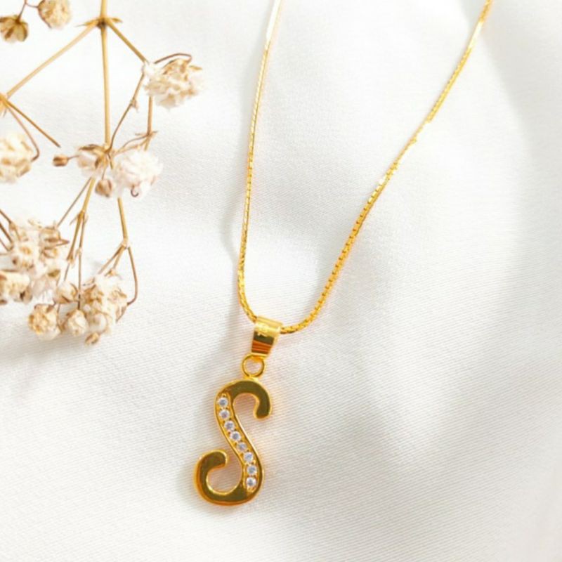 Kalung Liontin Pendant Huruf S Batu Permata Putih Perhiasan Emas asli