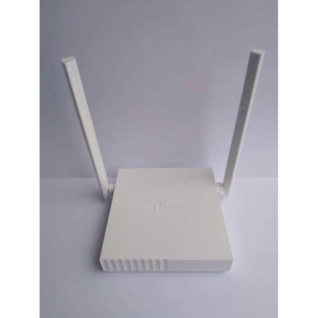 TP-Link TL-WR820N 300Mbps Wireless N Router/Extender/Access Point