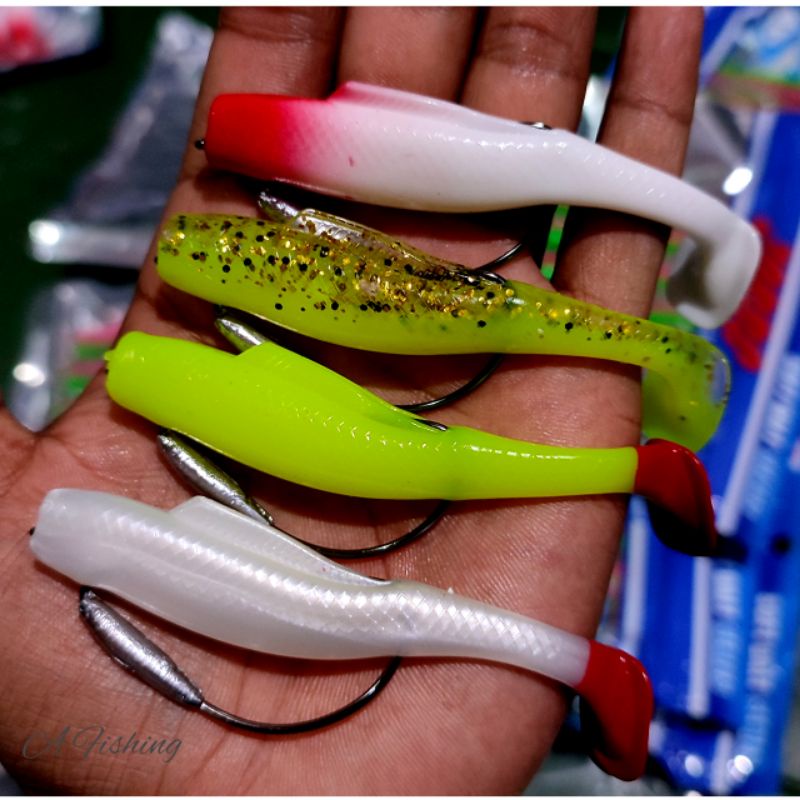 SATUAN SOFT LURE 8CM SUDAH PAKAI MATA PANCING IUMPAN CASTING IKAN GABUS DAN TOMAN