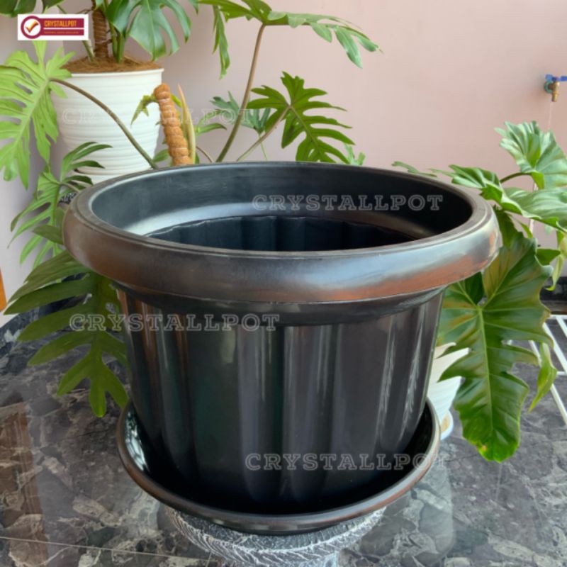 pot bunga tanaman plastik hitam 50cm + tatakan bawah