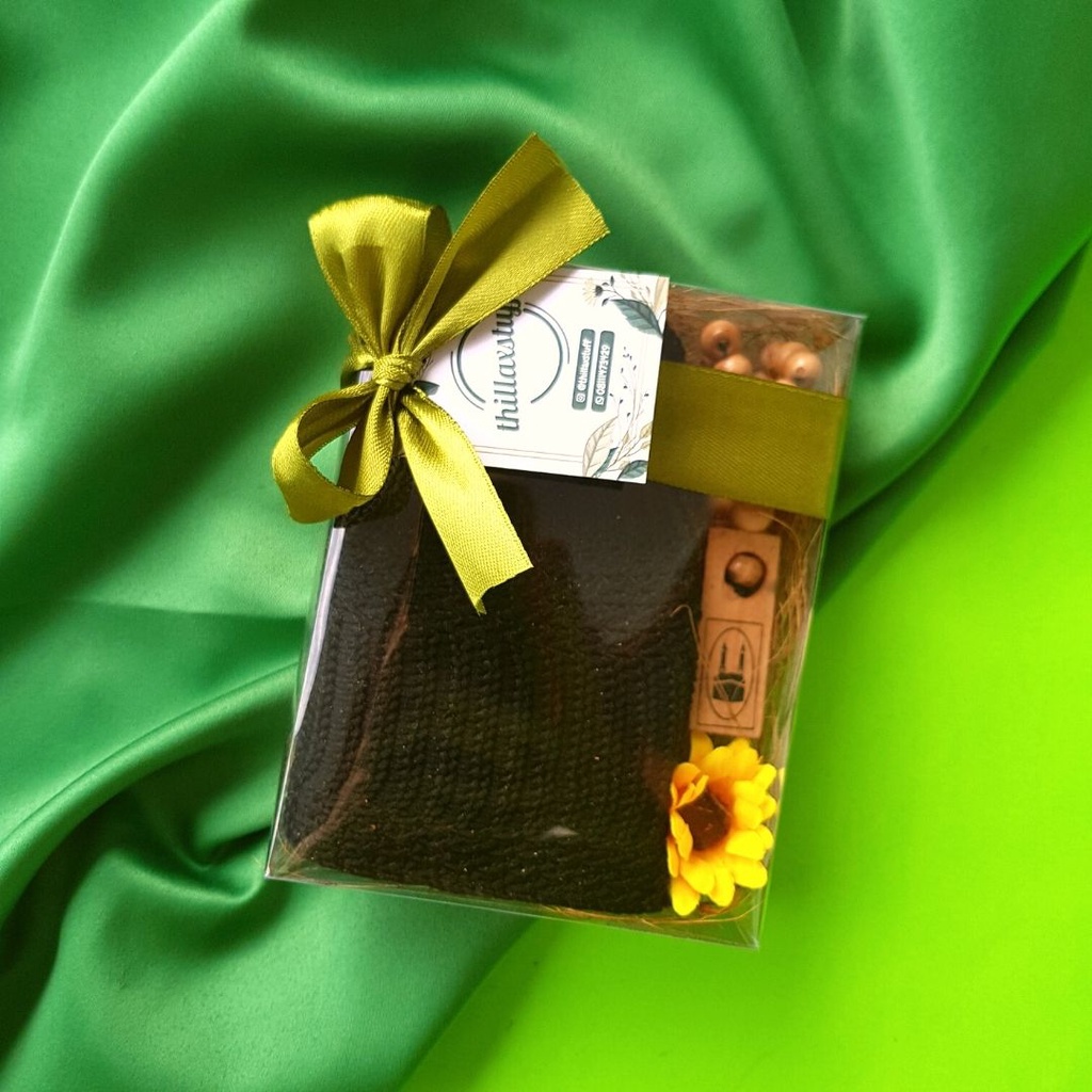 HAMPERS PECI RAJUT/SOUVENIR PENGAJIAN/SOUVENIR HAJATAN/SOUVENIR PERNIKAHAN/FREE CUSTOM KARTU UCAPAN SOUVENIR LEBARAN/ SOUVENIR IDUL FITRI / SOUVENIR RAMADHAN / HAMPERS MURAH / SOUVENIR PERNIKAHAN WEDDING / SOUVENIR THALILAN 40 HARIAN/ UMROH