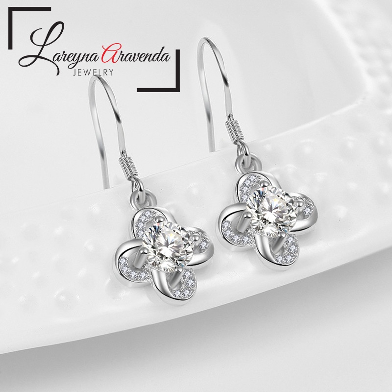 Anting Korea Wanita Silver S925 Model Bunga Kristal Besar Gantung AT046