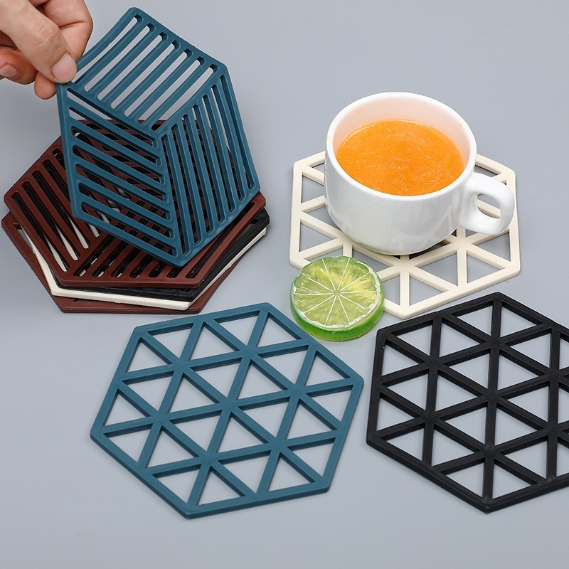 Bantalan Cangkir Tahan Panas Geometris Hollow Chic Nordic Isolasi Silicone Pot Bowl Pad