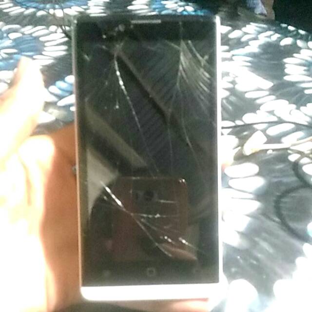 Himax Y10i RAM 1/8