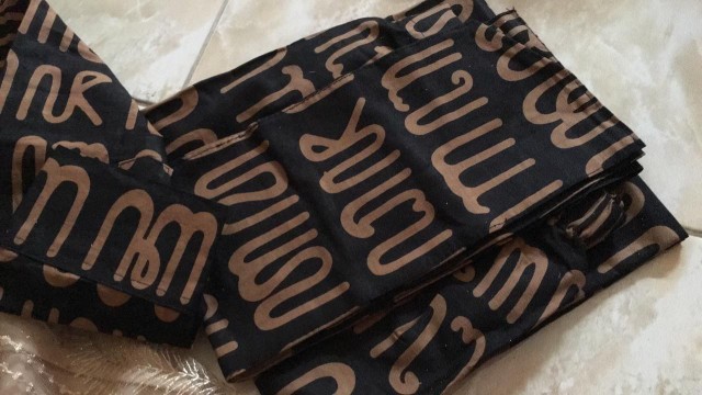 Maura Couple - Sania Ruffle Batik Couple Ori Ndoro Jowi Dnt Garansi Termurah Shopee - Batik Aksara