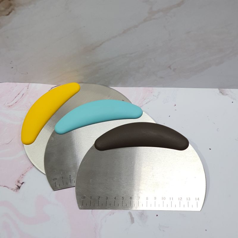 stainless oval dough cutter / alat potong adonan kue roti