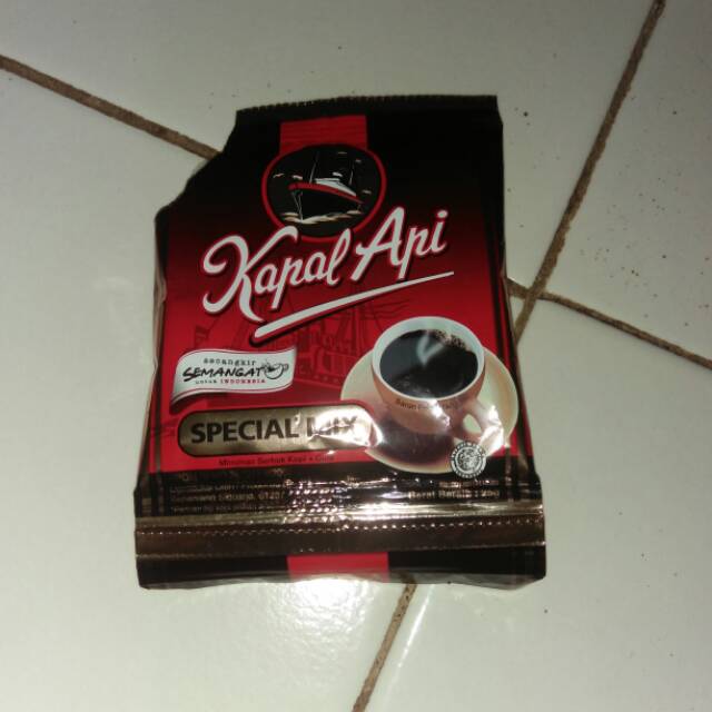 

Bungkus bekas kopi kapal api
