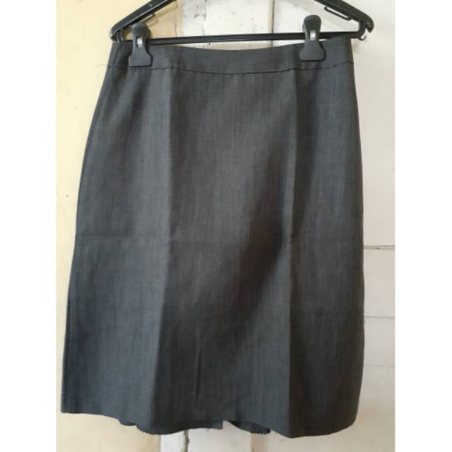 Preloved rok kerja