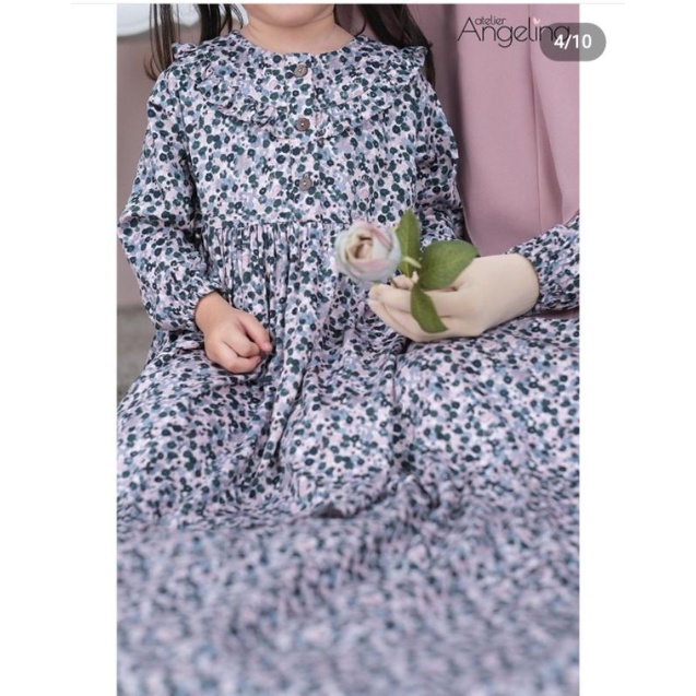 Little zahra by Atelier Angelina Blush floral gamis rayon viscose motif