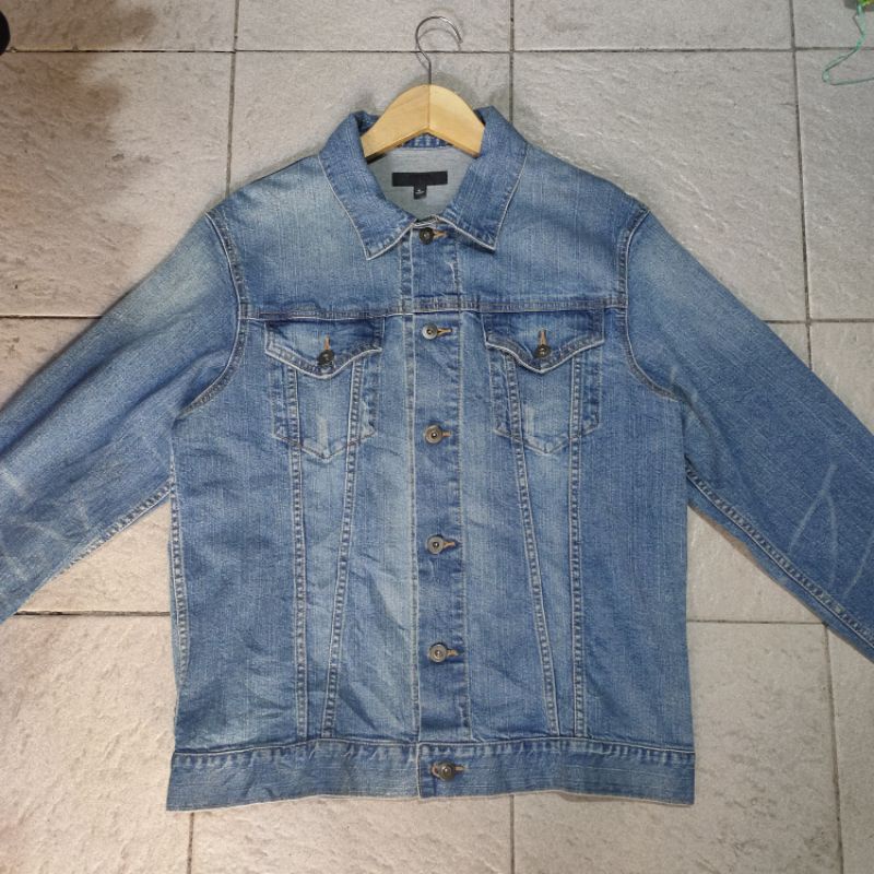 trucker denim uniqlo bekas second original