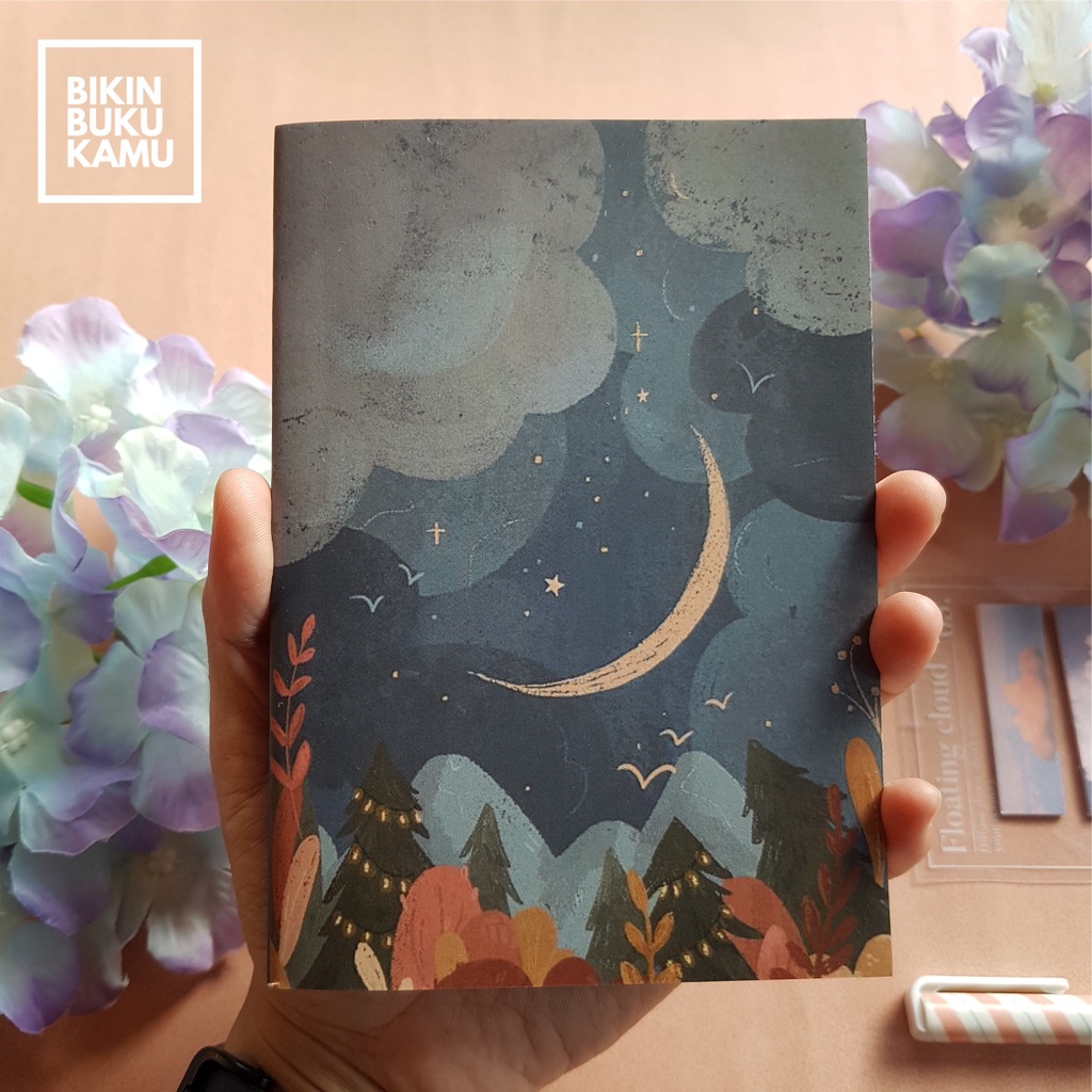 

[57gsm] A6 Notes Notebook Mini Saku Pocket Book Bookpaper Softcover Polos - Moon