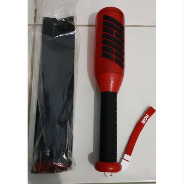 iKON - KONBAT JAPAN OFFICIAL LIGHTSTICK