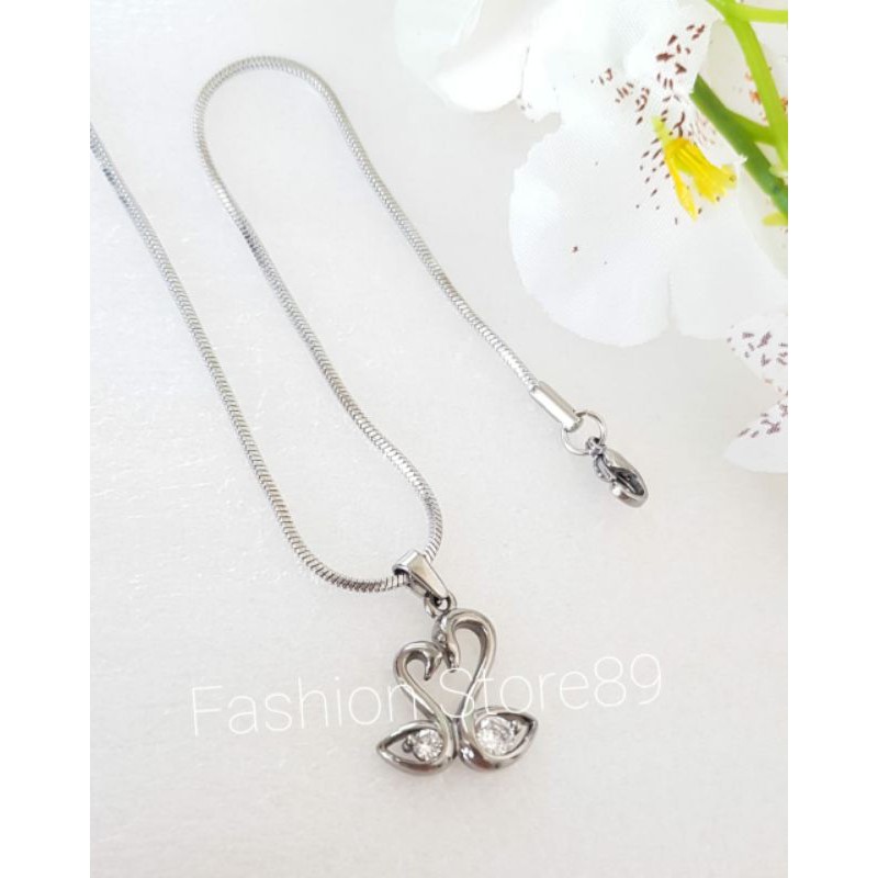 Kalung Fashion Angsa love import titanium silver bestseller bestquality antikarat selamanya