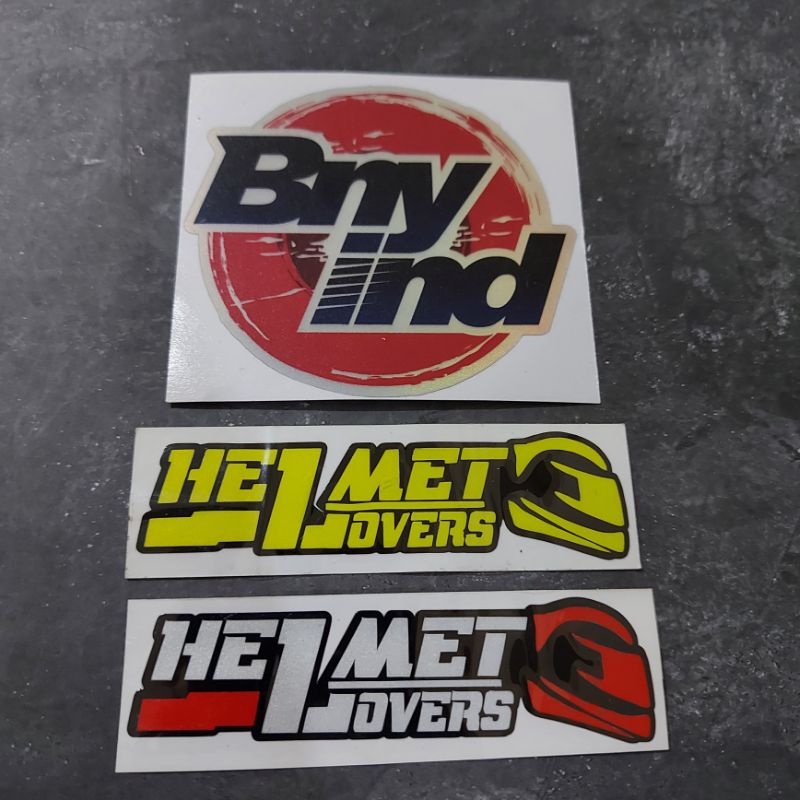 STICKER HELMET LOVERS CUTTING