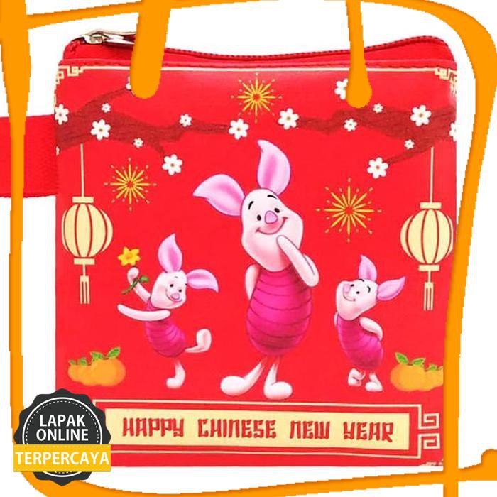 

Jual Dompet Pouch Angpao Imlek Babi Karakter Piglet Gong Xi Fa Chai Sin Cia - Imlek Piglet Produk