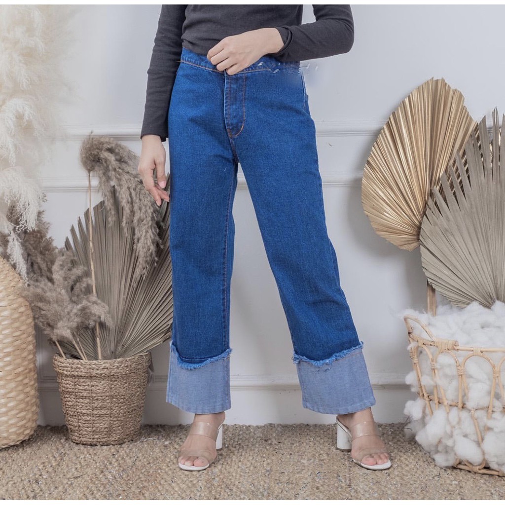 CLEO KULOT JEANS / celana kulot jeans / kulot jeans wanita / celana kulot uniqlo /kulot jeans wanita