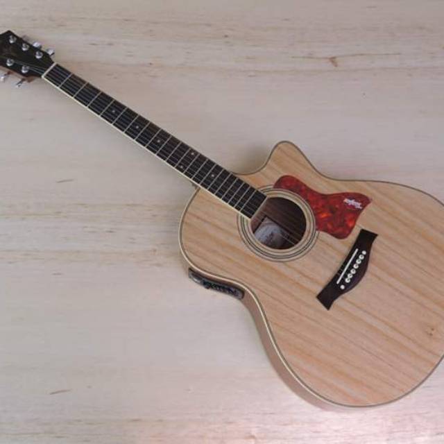 GITAR AKUSTIK ELEKTRIK TAYLOR SAPELE