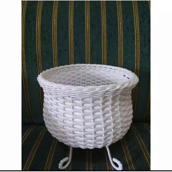 PROMO POT BUNGA KAKI ROTAN SINTETIS MODEL DUDUK  DIAMETER 15 CM FREE BUBLE WARP