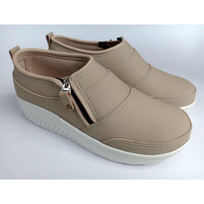 Ready Stok Sepatu wanita Wedges sport sneaker hak tinggi original one love baru - Putih, 36