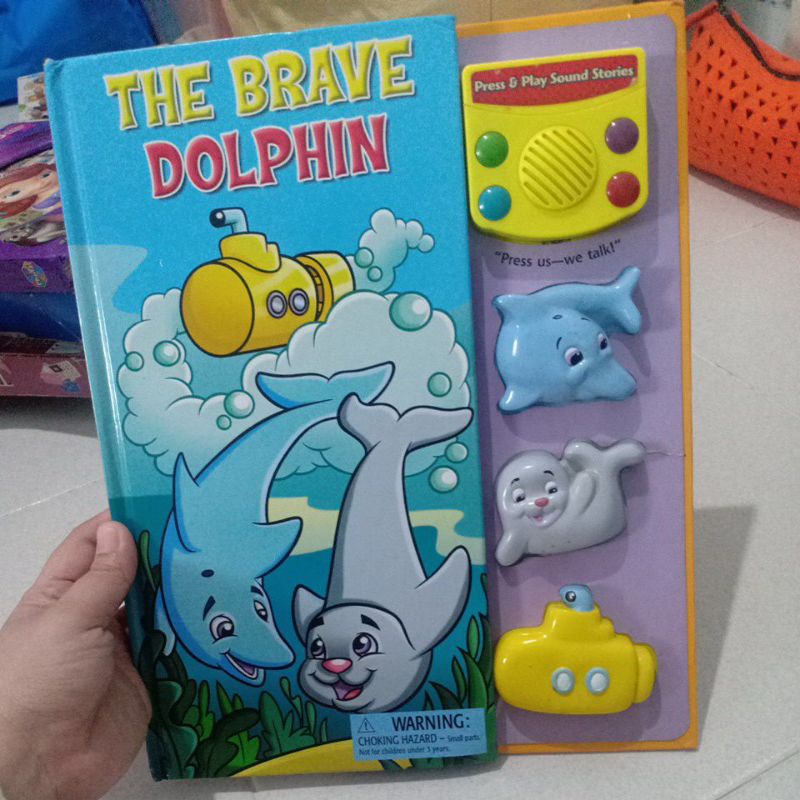 Preloved sound book the brave dolphin off