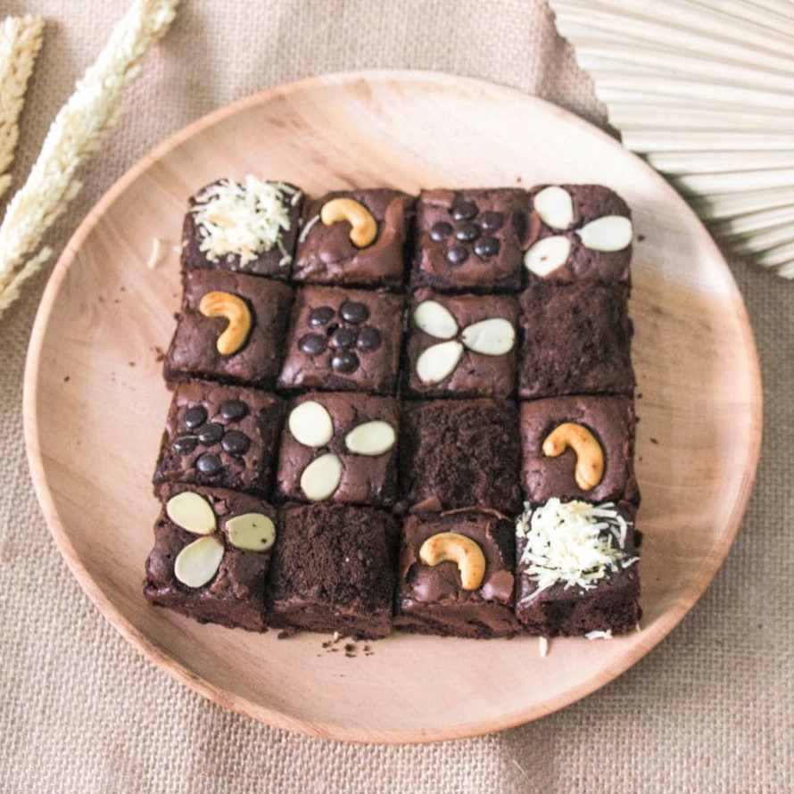 

Hampers Idul Fitri | Premium Brownies | Brownies Panggang | Brownies lumer 16 x 16cm