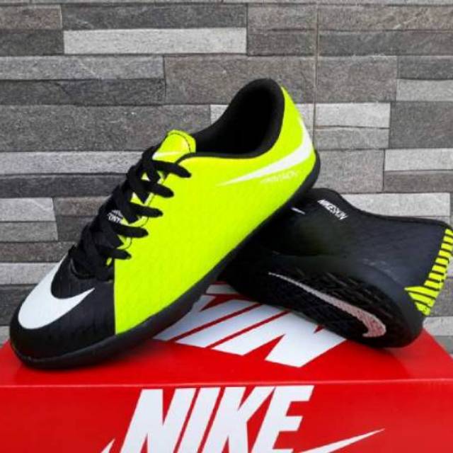 sepatu futsal nike hypervenom ori