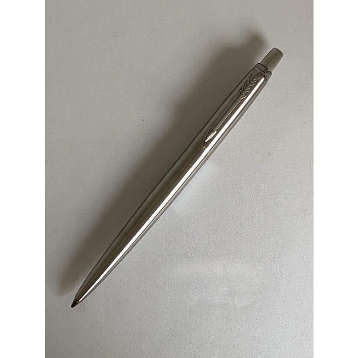 

Aman Pulpen Parker Jotter Stainless Ct ( Klip Silver ) Bergaransi
