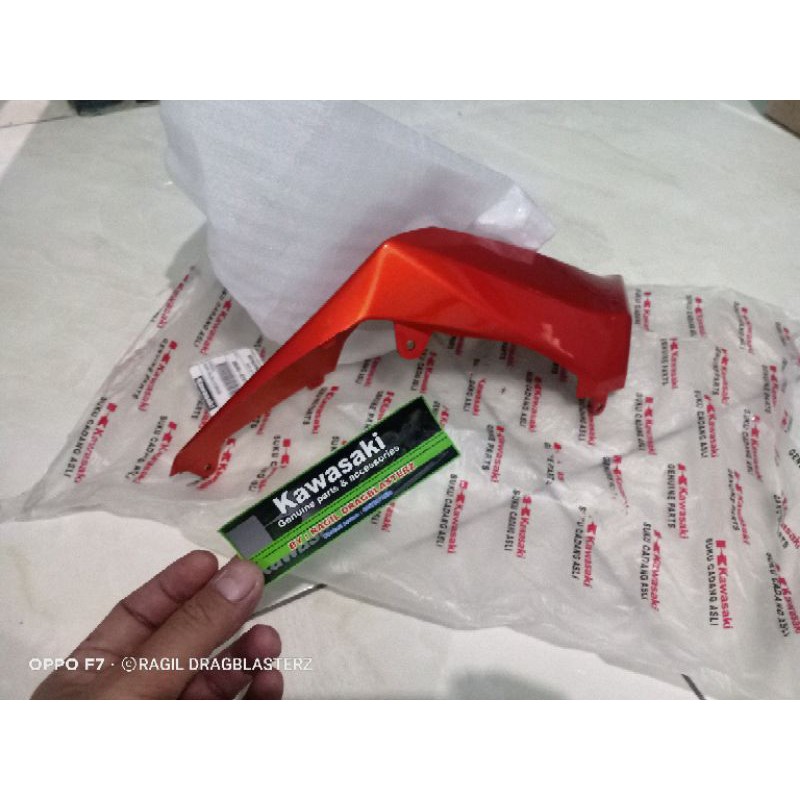 cover body belakang ninja 250 mono z250 sl orange kanan original