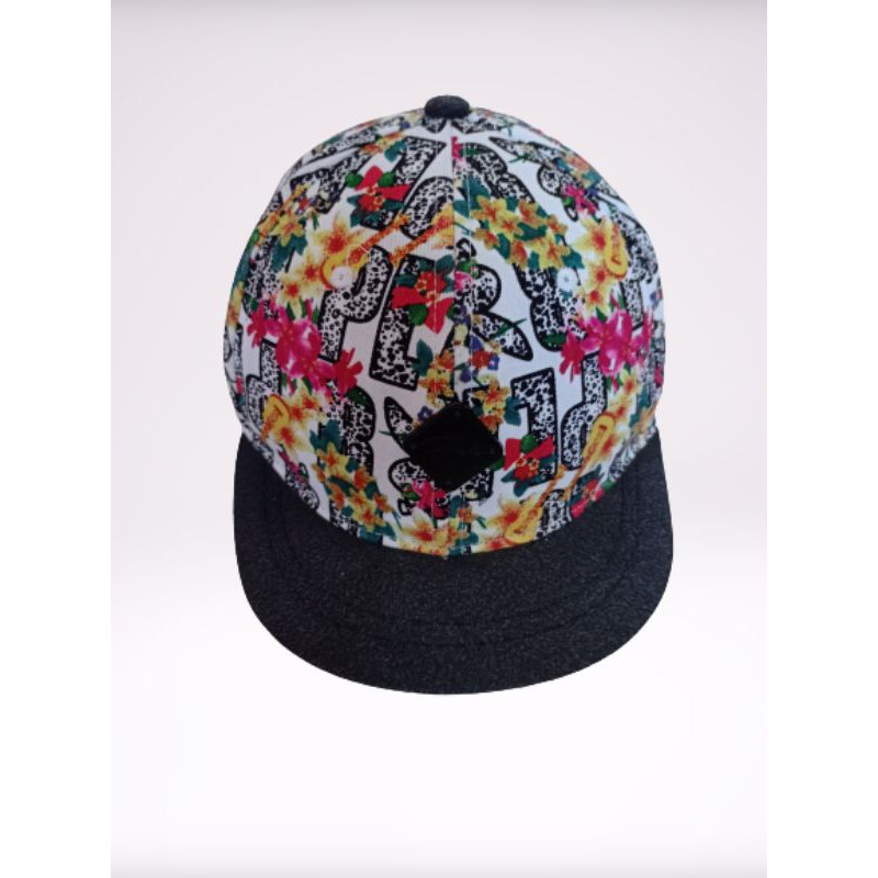 Topi Playboy Original