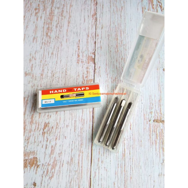 SKC M 6 x 1 MM Mata Hand Tap Bor Pembuat Ulir Drat Derat Baut M6 x 1mm