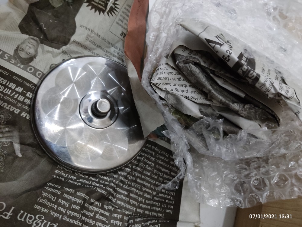 Tutup Gelas Stainless .diameter : 9,5 Cm & 10 Cm(tutup Gelas Aja)  &  7,5 Cm (tutup Gelas + Tataan )