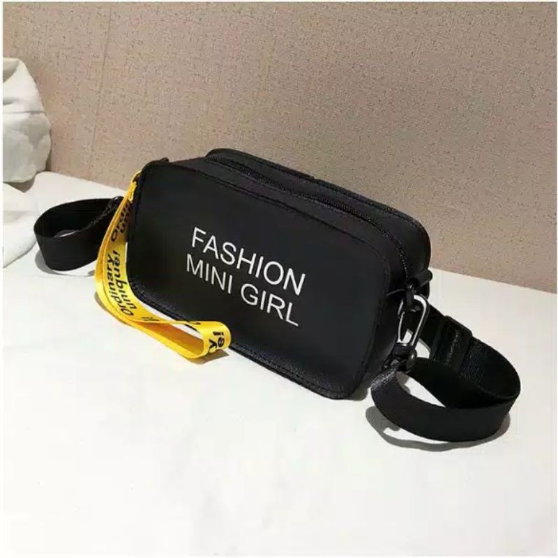 Medan Termurah KD038 Tas selempang Fashion Girl import slingbag import