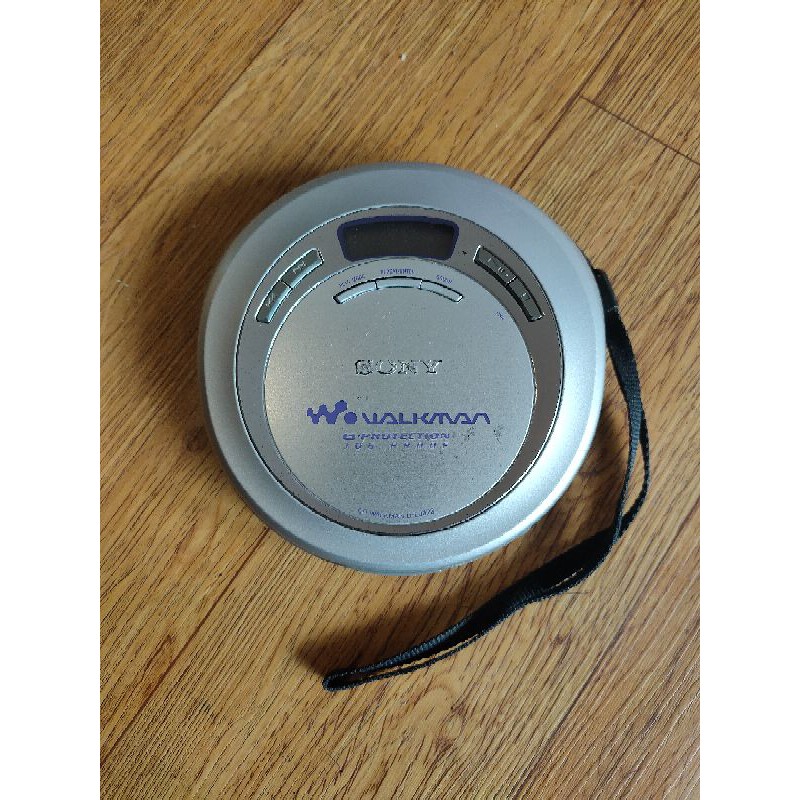 Discman SONY D-EJ623 // CD Audio Player // Portable Walkman CD Player