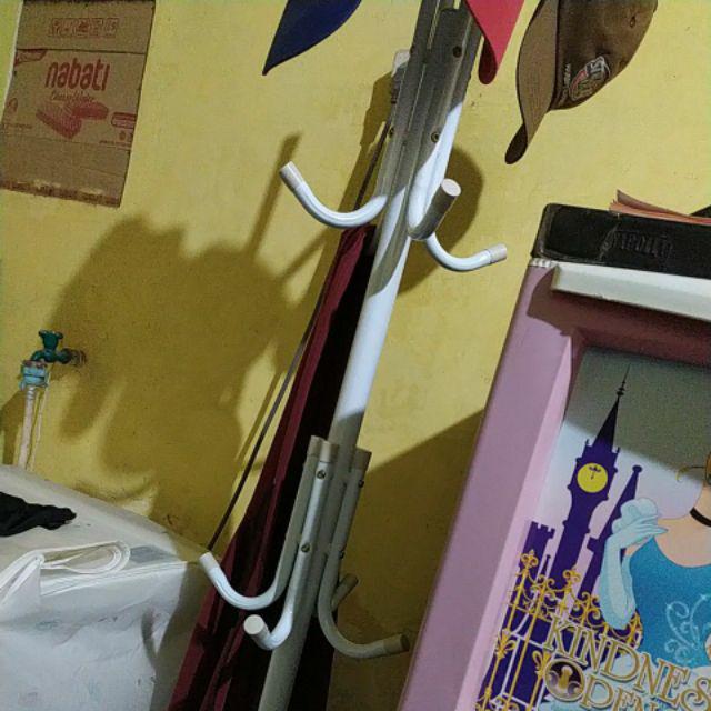 Hanger Gantungan Berdiri Jaket Topi Stand