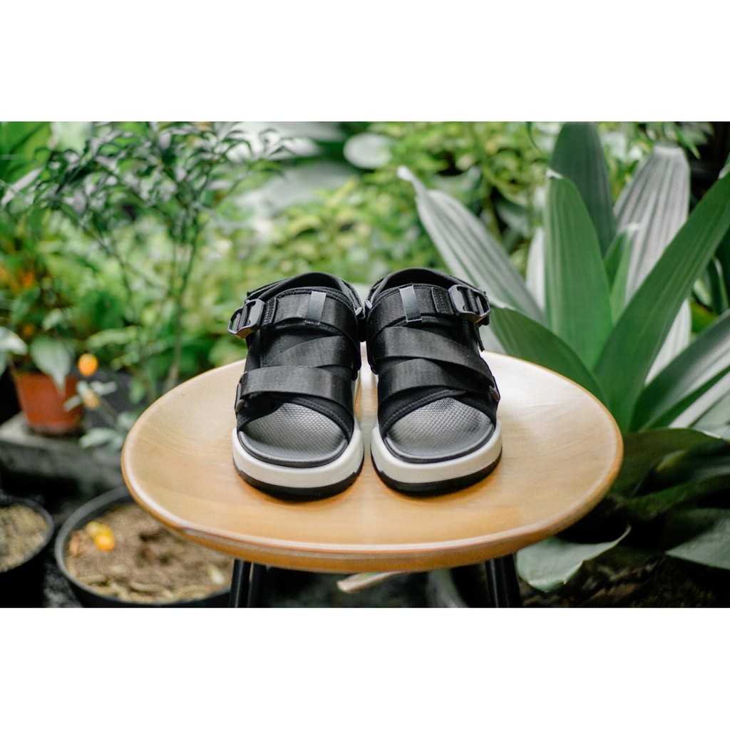 SANDAL KASUAL PRIA WANITA  VOLKERFOOTWEAR TONIE CHOPPER BLACKWHITE