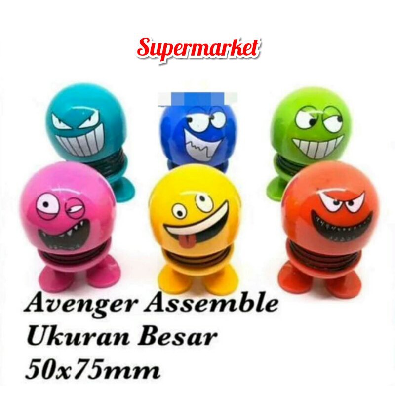 Emoji Avenger Assemble-Boneka Pajangan Mobil