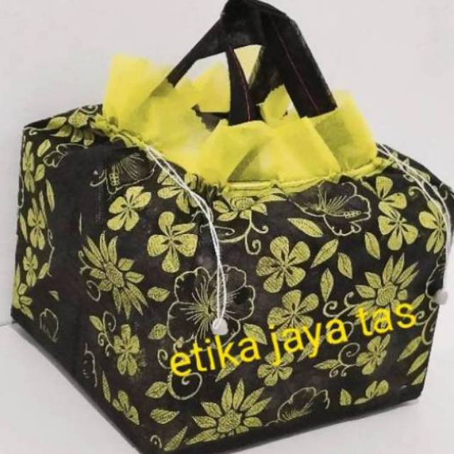 (1Lusin =12 pcs) Tas hajatan serut tipis motif 22(0406)