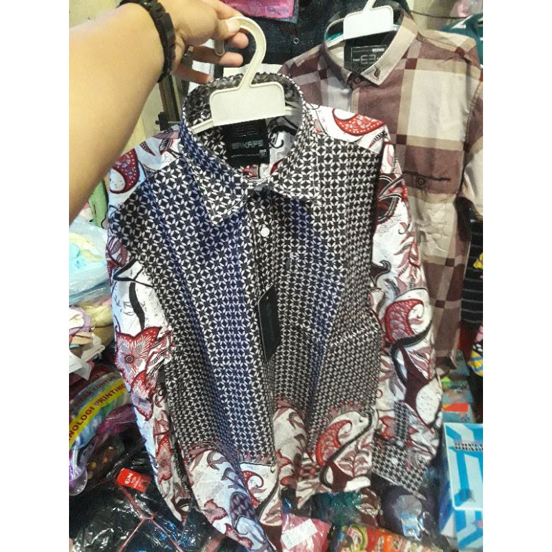 kemaja batik erkape lengan panjang..M L Xl