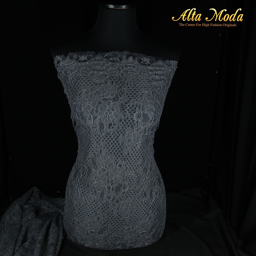 

Alta Moda Brokat Semi Perancis Cord Kraton Bunga Charcoal (2.5M)