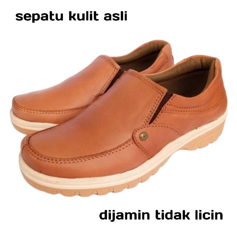 Sepatu pria kulit /sepatu santai /sepatu slip on/ sepatu kasual /sepatu gradino 05 tan