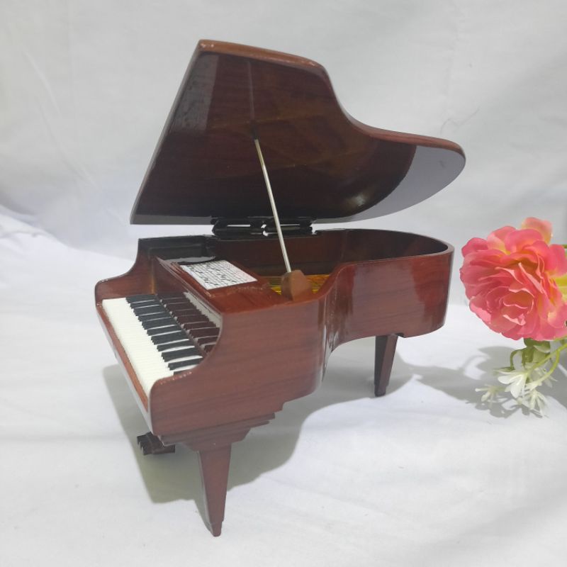 Miniatur Piano Organ Alat Musik Jaman Dulu Hiasan Ruangan Pajangan dan Koleksi Panjang 16 Cm