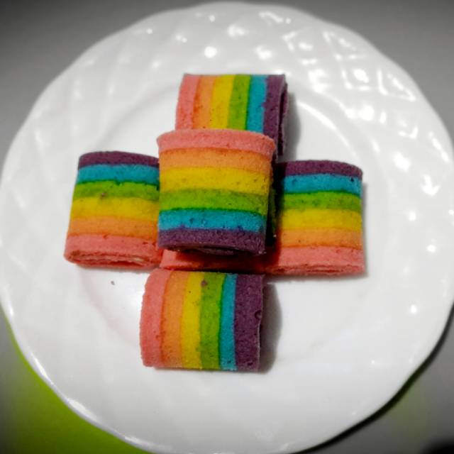 

Rainbow roll mini (beli 5 box gratis cake leleh 200ml)