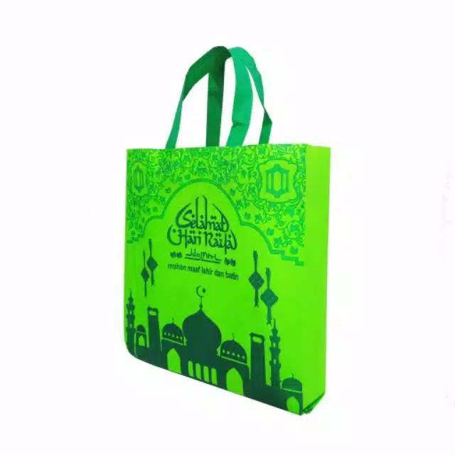 

Tas lebaran buat hari raya idul Fitri uk 38x45x7 isi 12 pcs bahan spodbond
